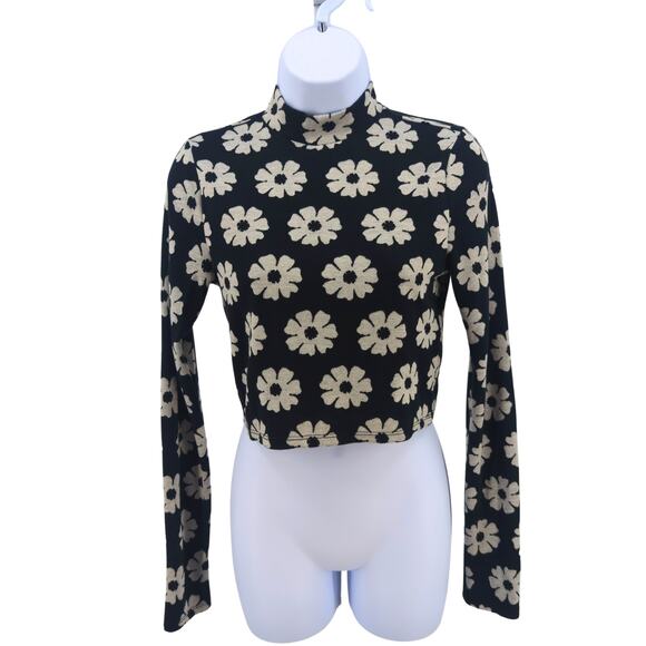 Billabong Floral Mock Neck Long Sleeve Crop Top Sz M Black Daisy Preppy Hippie - Picture 1 of 11